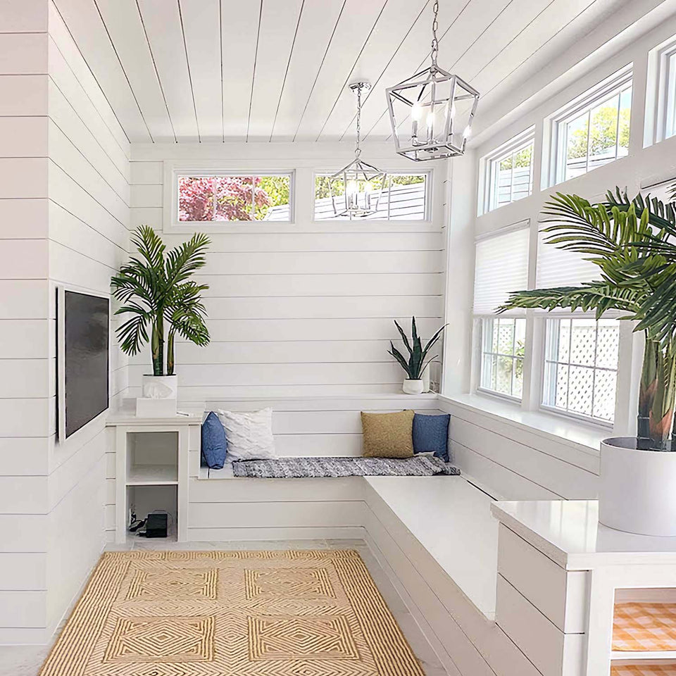 Primed White Wood Shiplap Boards (25 SF)