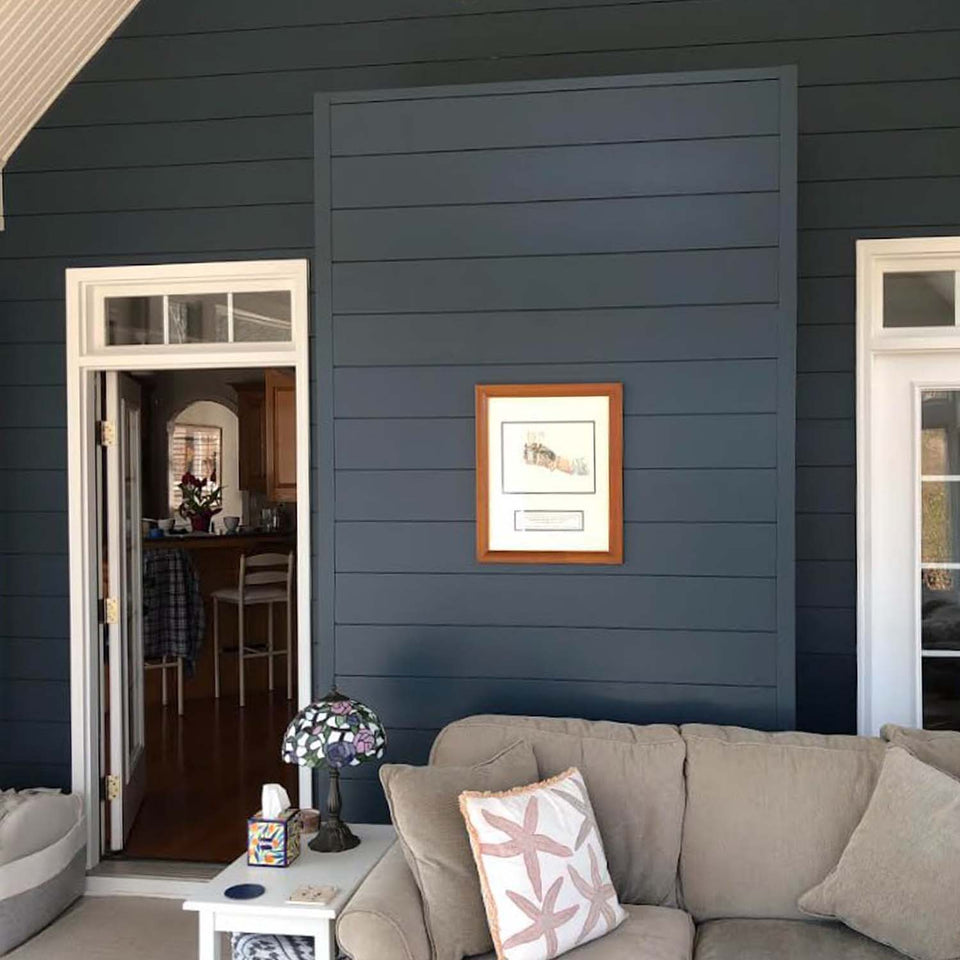 Primed White Wood Shiplap Boards (25 SF)