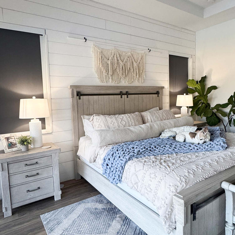 Primed White Wood Shiplap